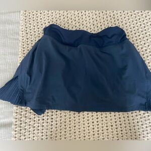 Lululemon Navy Blue side pleated Skirt